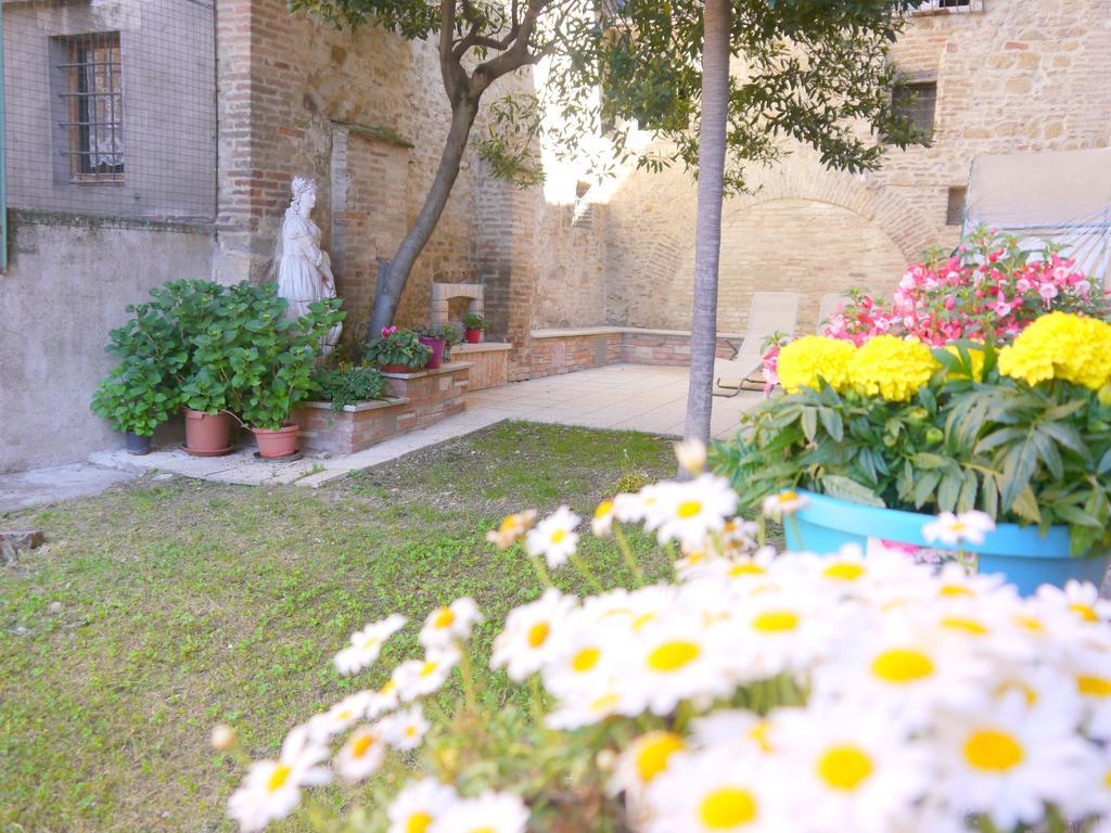 Break And Bed Bed & Breakfast Perugia Luaran gambar