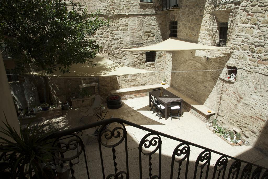 Break And Bed Bed & Breakfast Perugia Luaran gambar