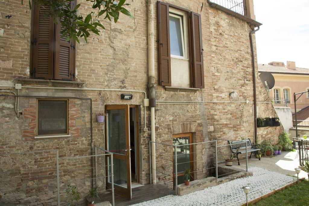 Break And Bed Bed & Breakfast Perugia Luaran gambar